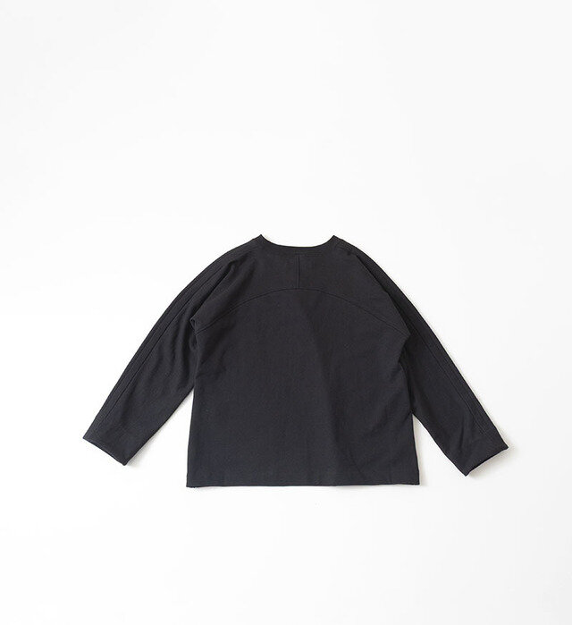 color : BLACK