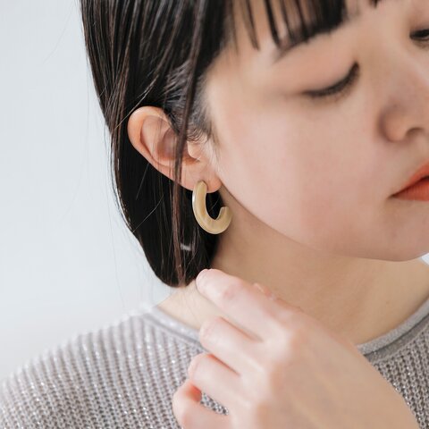 L’INDOCHINEUR|ハンドメイド ホーン ピアス bjx779-2a-mt