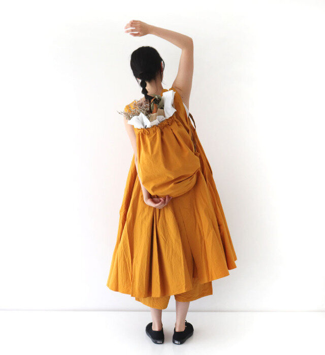 color : DAIDAI、モデル167cm