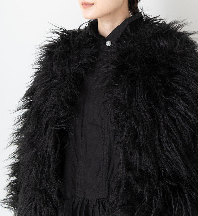 color : BLACK , model : 162cm