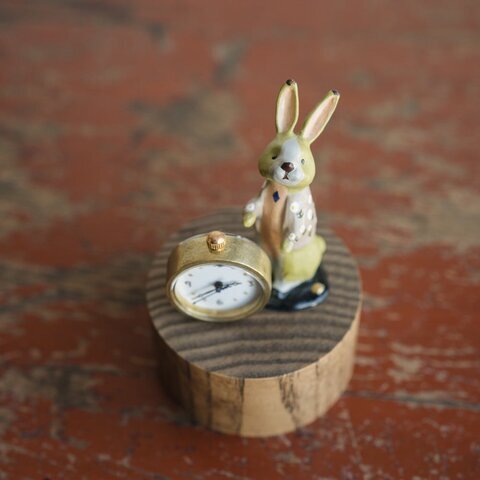 atelier coin｜【予約商品：2024年10月末頃お届け】ウサギの置時計