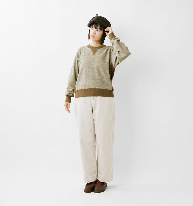 model saku：163cm / 43kg 
color : gray brown / size : 00