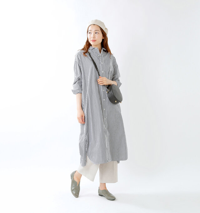 model mizuki：168cm / 50kg
color : dark gray / size : 38(約24.0cm)