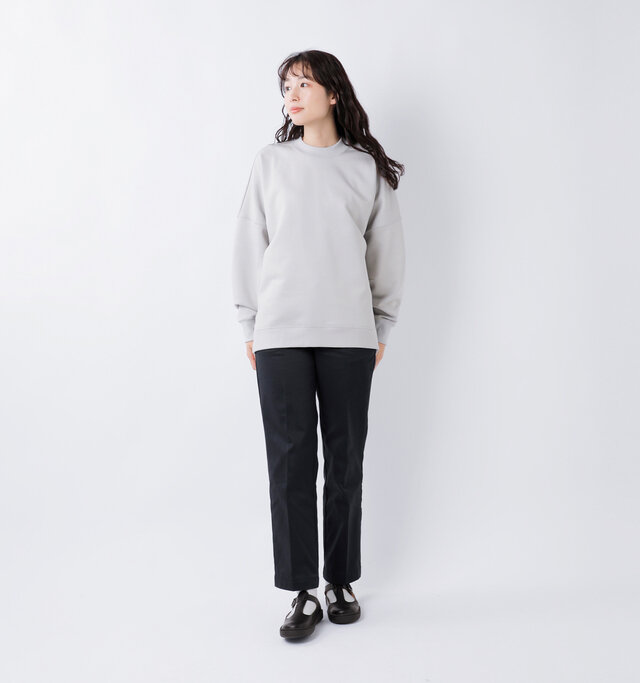 model mizuki：168cm / 50kg 
color : black / size : 38