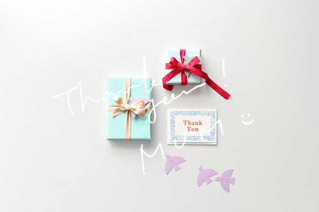 母の日はもちろん、すべての贈りものへ!
鳥たちが皆さまのもとへ、たくさんの幸せを運んでくれますように。