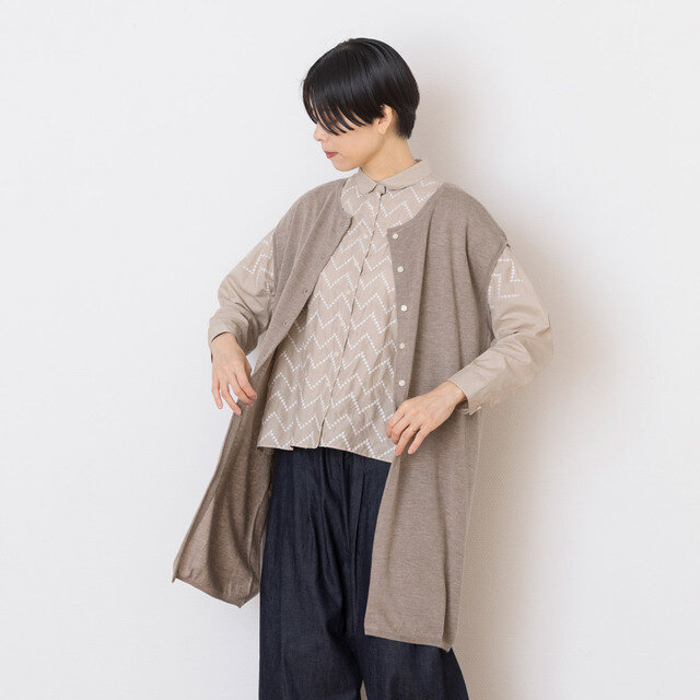 着用カラー:ライトベージュ