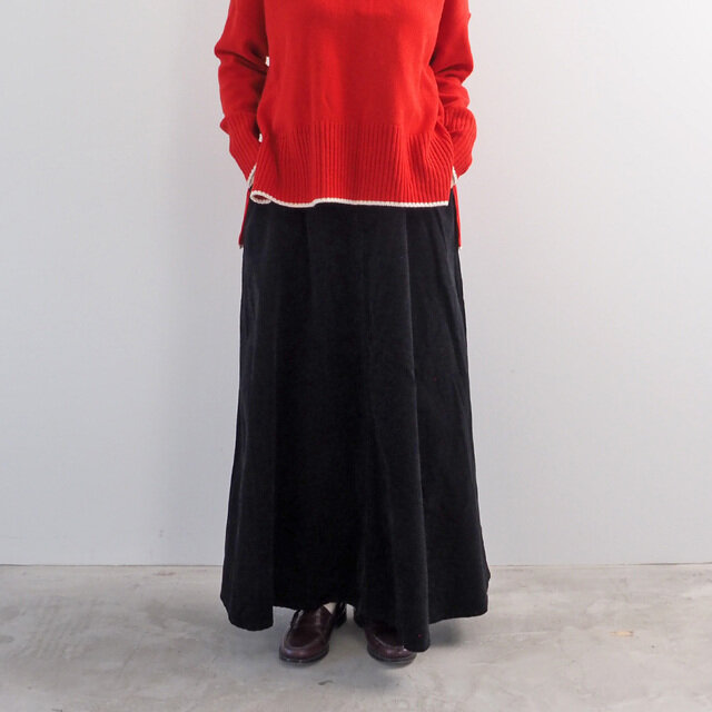 Model:身長 154cm
Color:04.ブラック