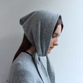 elegancese|Wool cashmere fluffy triangle scarf