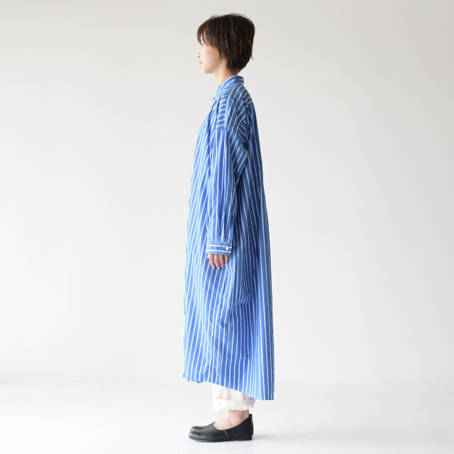 (Side)