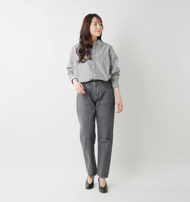 model mizuki：168cm / 50kg 
color : medium gray / size : 29