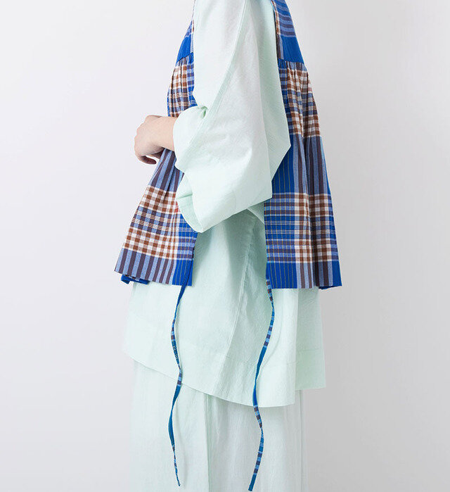 color : MINT , model : 162cm