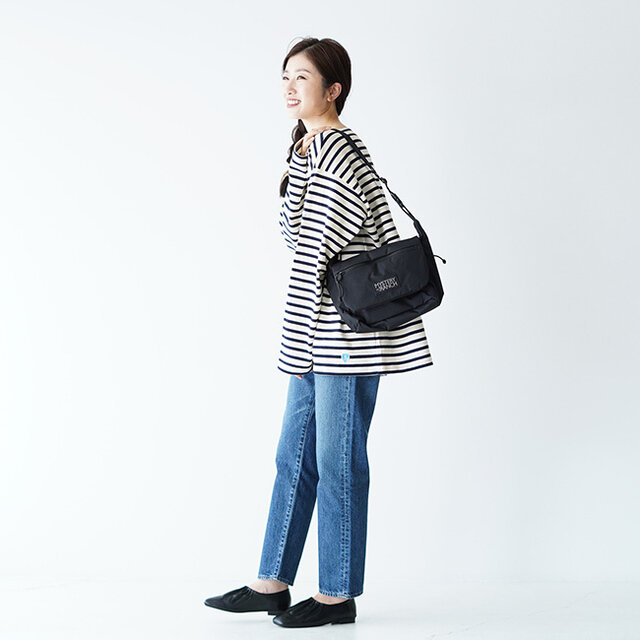 モデル: 166cm /47kg
color:ecru×marine / size:7