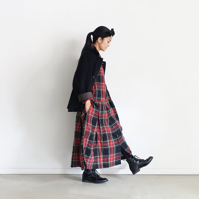 Model 158cm、Black 着用