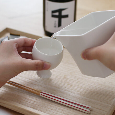 JICON|足付酒盃 すぼみ/菱形注器