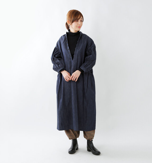 color : black / size : F