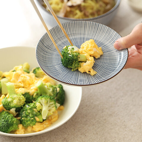 昭和製陶|千段十草 椀/丼/皿(せんだんとくさ)