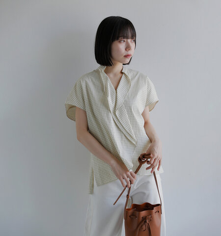 CHIGNON|ライン フロントカーブ ヘム シャツ プルオーバー 1263-632mk