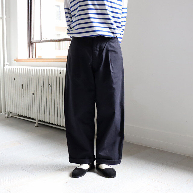 ■ネイビー(身長167cm、着用サイズ1)