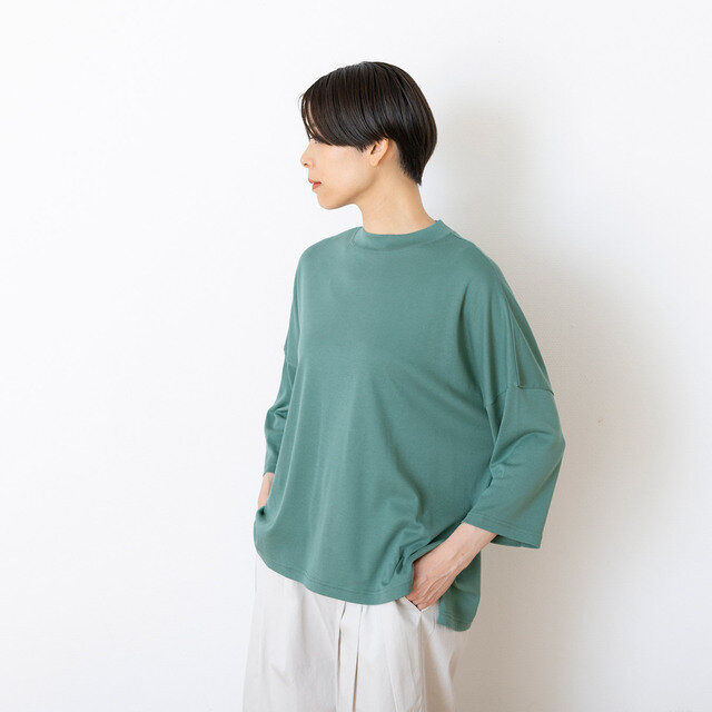 着用カラー:グリーン