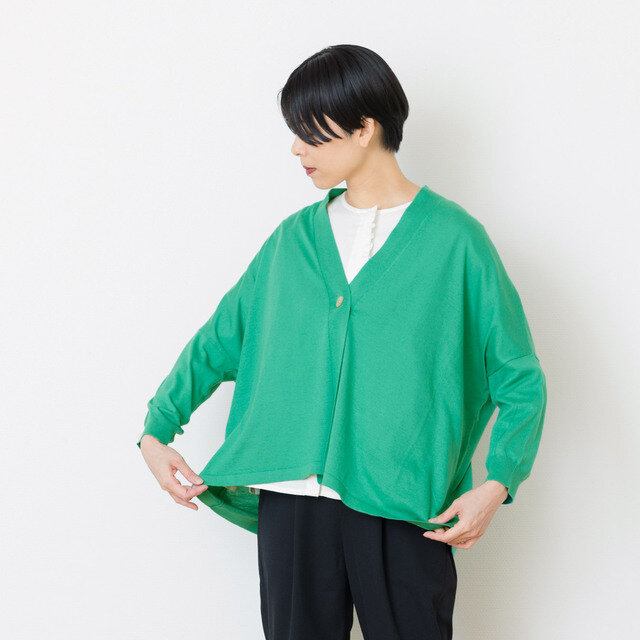 着用カラー:グリーン
