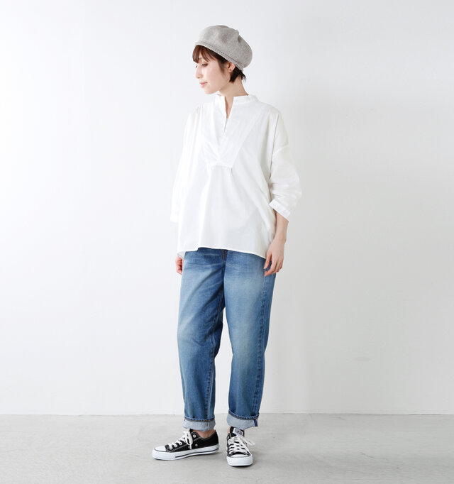 model yama:167cm / 49kg
color : white / size : F