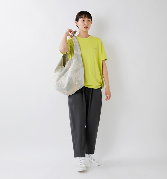 model mayuko：168cm / 55kg 
color : green×orange / size : F