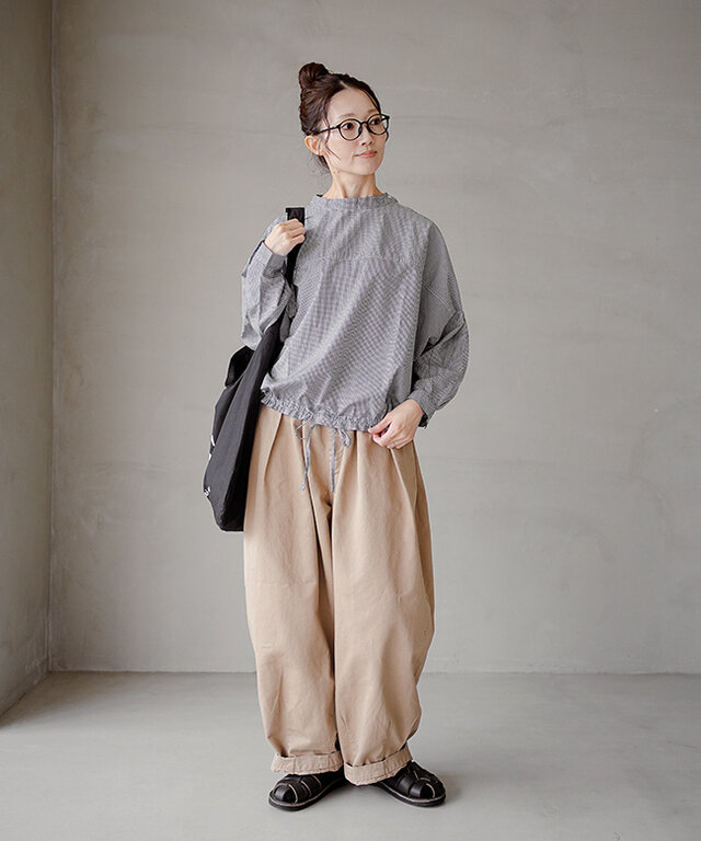 身長:164cm / カラー:993 ブラックミニギンガム/着用サイズ:2