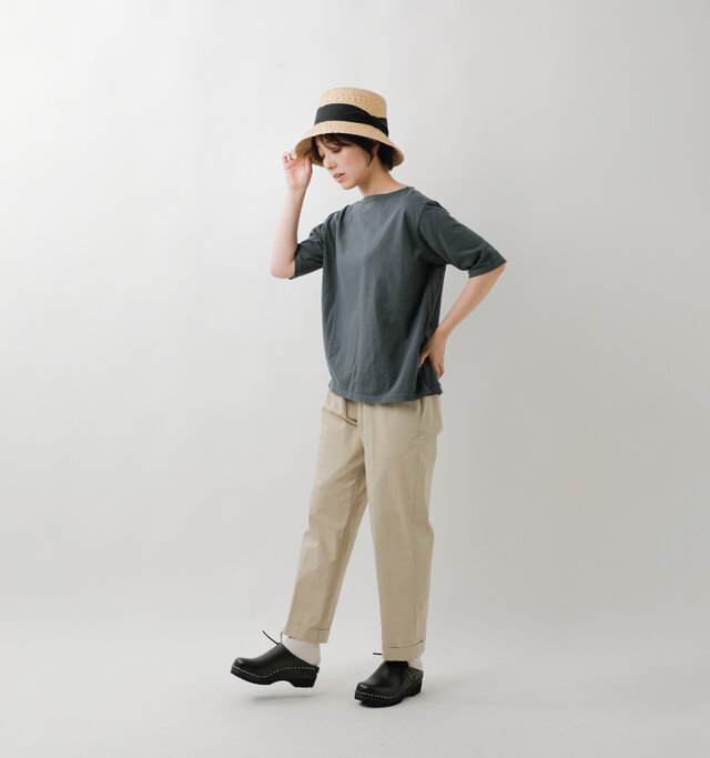 model asuka:160cm / 48kg
color : charcoal / size : 38