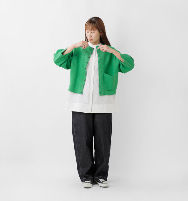 model mayuko：168cm / 55kg 
color : leaf green / size : F