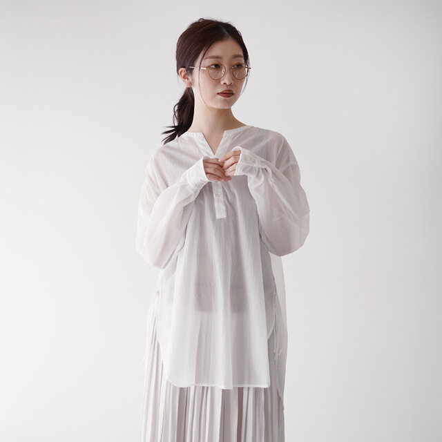 color : beige×gold(C-5)