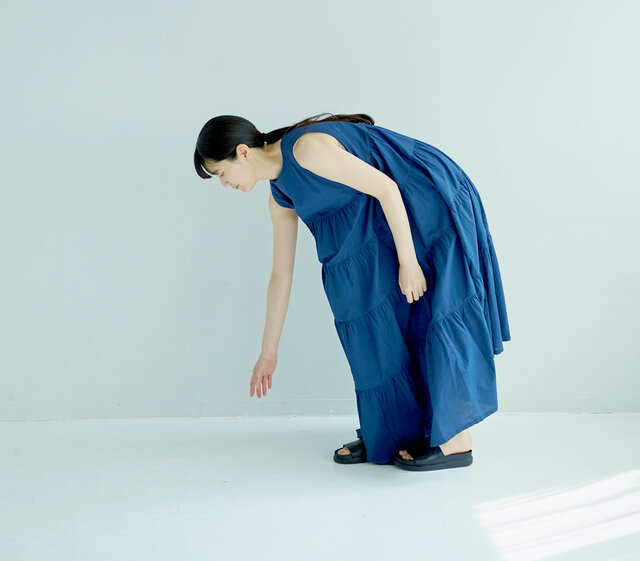 着用サイズ 0(モデル 165cm)/ BLUE