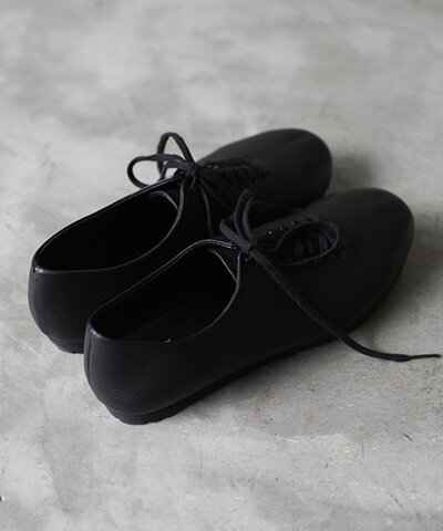 Mochi｜ leather sneakers (black)・