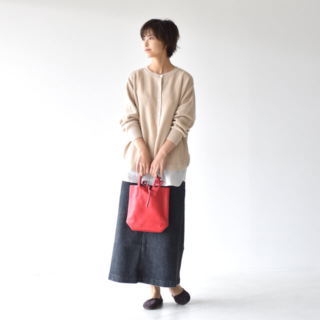 モデル: 160cm /43kg
color:beige / size:フリーサイズ