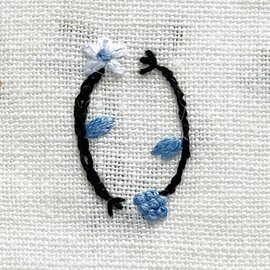 クロヤギシロヤギ｜刺繍糸3色セット[BASIC] BLACK & BLUE