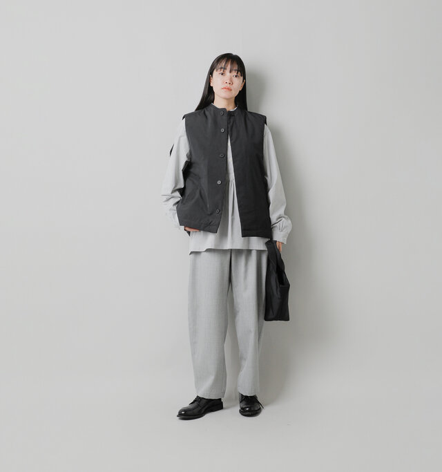 model saku:163cm / 43kg
color : black / size : 3