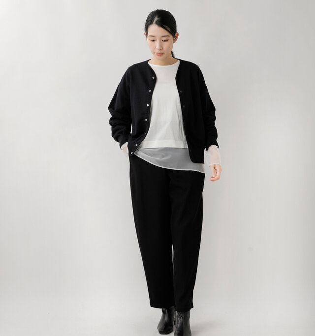 model mizuki:168cm / 50kg
color : white / size : F