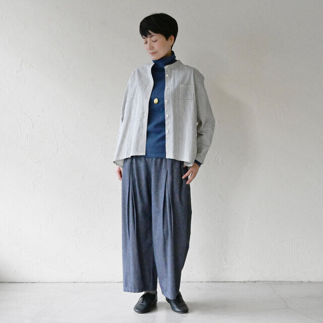 モデル160cm(サイズ1着用)
