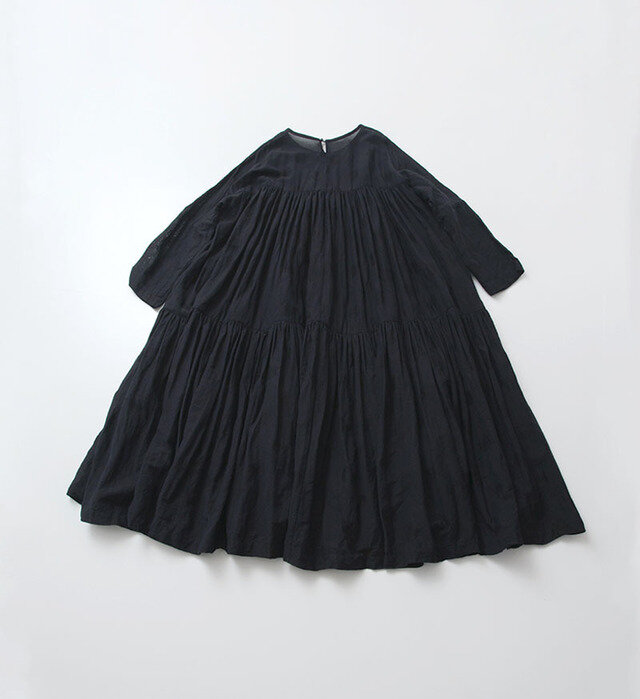color : NVY × BLKDOT