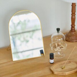 shesay|空間にも溶け込む ブラスエッジ スタンドミラー