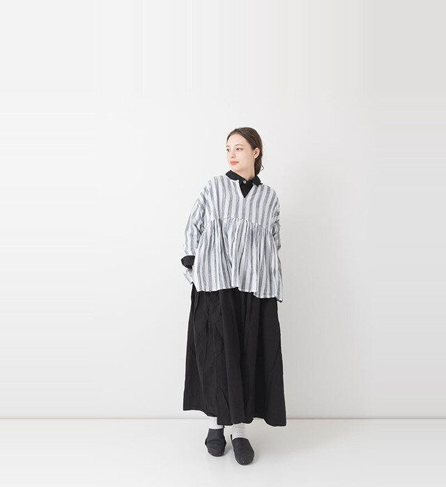 color : GRAY STRIPE , model : 162cm