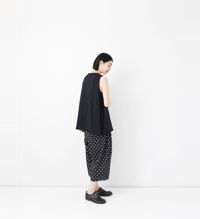 color : BLK , model : 162cm