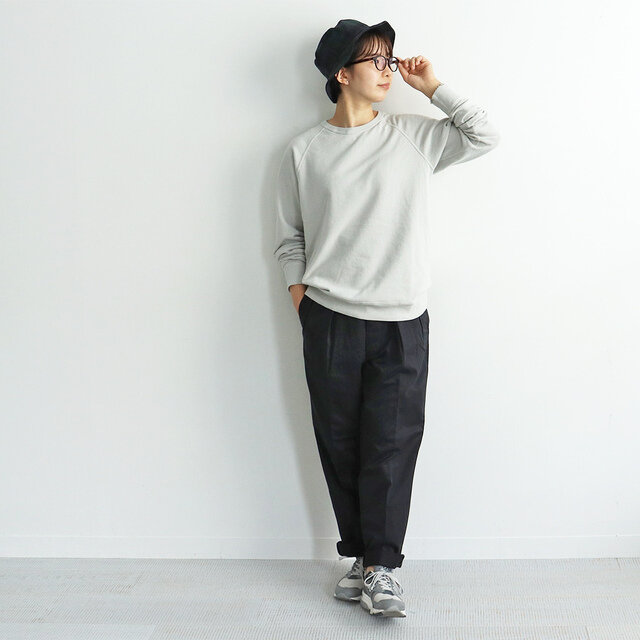 ライトグレー / 1 着用、モデル身長:165cm