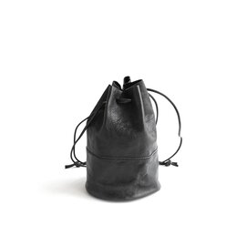 ARTS&CRAFTS｜ドローストリングスポーチS "VEGETABLE HORSE LEATHER" DRAWSTRINGS POUCH S  プレゼント  巾着バッグ