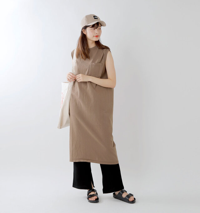 model kanae:167cm / 48kg
color : graysh / size : brown