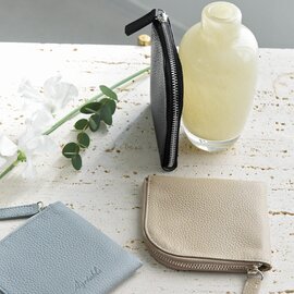 Agreable|薄さ8mmミニマム牛革財布 / フラットで嵩張りにくい 本革 ミニ財布