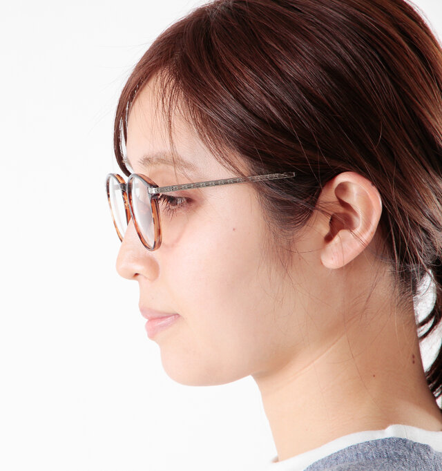 model yama
height : 167cm / weight : 49kg