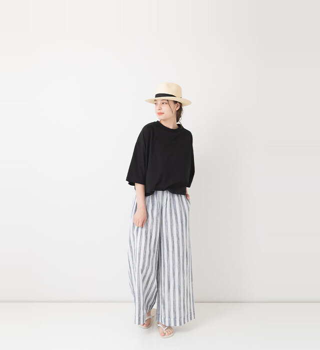 color : GRAY STRIPE , model : 162cm