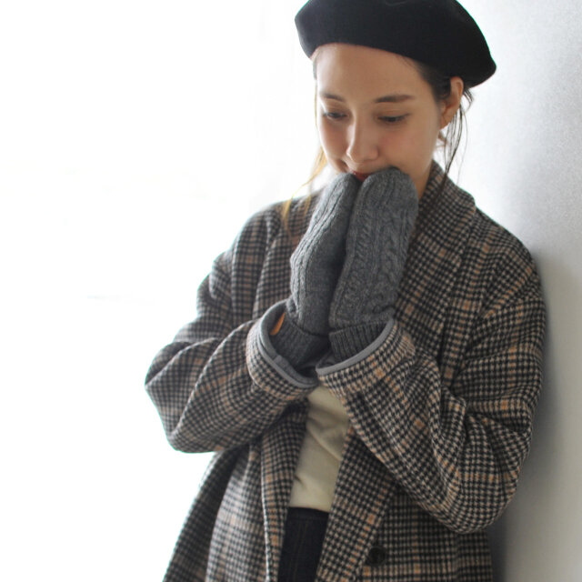 color : grey(col.96) / size : free