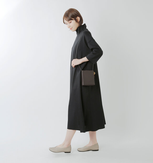 model yama:167cm / 49kg
color : gray / size : 38(約24.0cm)