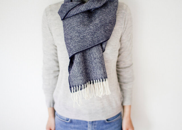 Supersoft Lambswool Scarf - navy